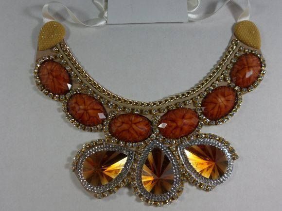 MAXI COLAR DE PEDRAS MARROM