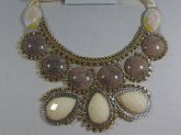 MAXI COLAR DE PEDRAS CREME E MARROM